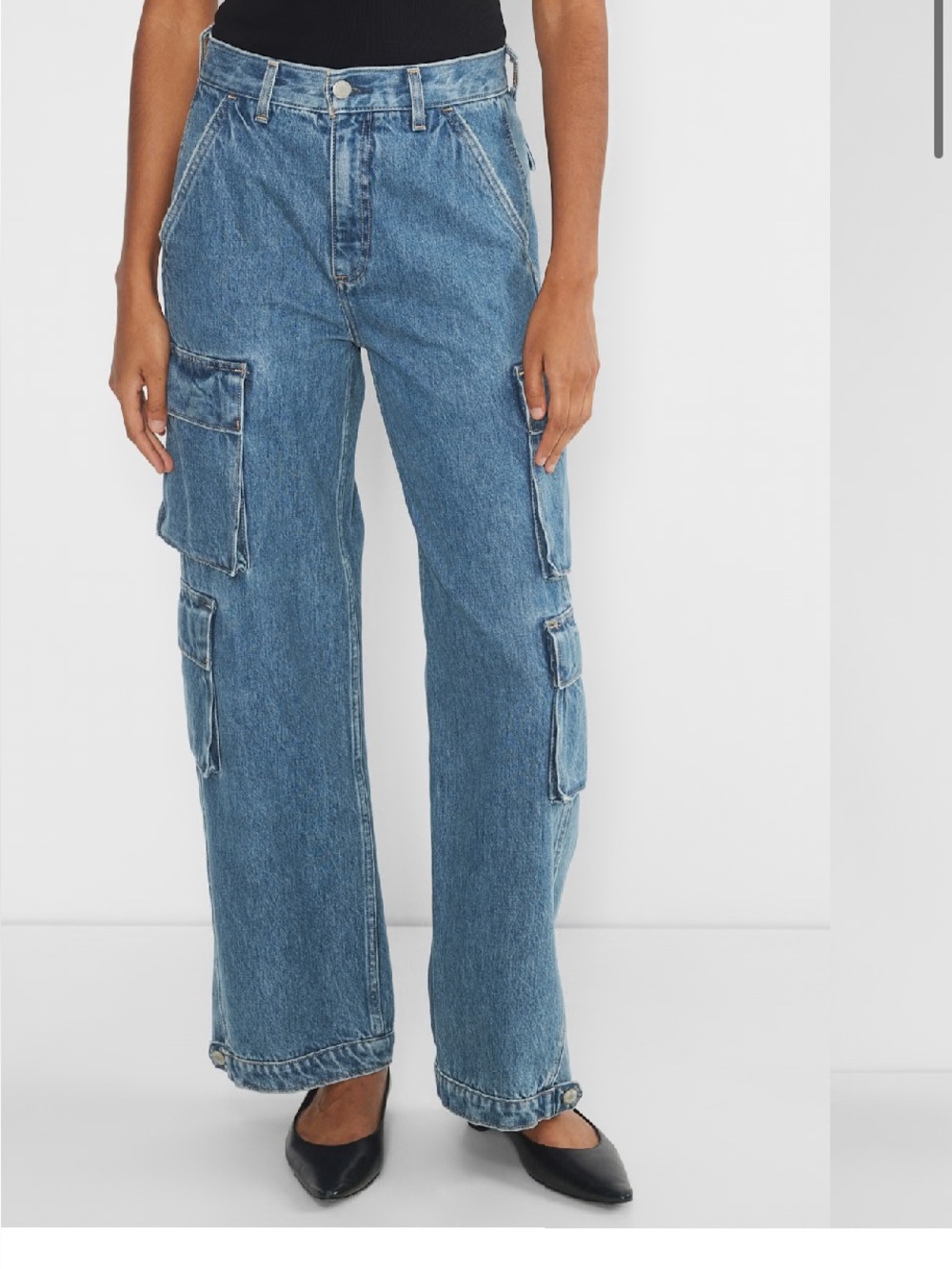Aritzia the denim forum 90’s millie  high rise cargo size 26